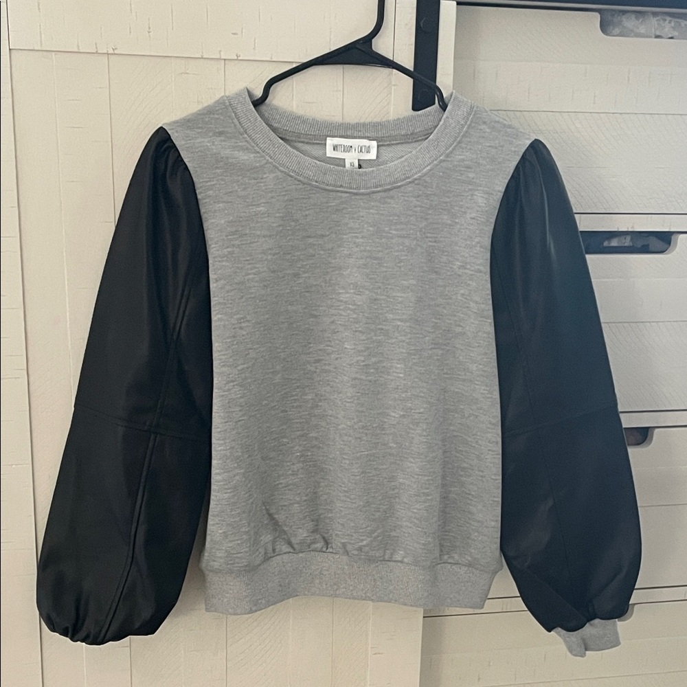 Gray and Black Women's Sweatshirt